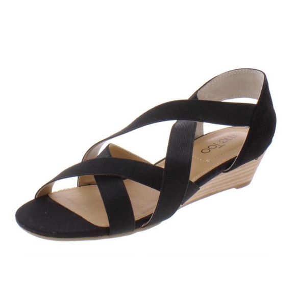 Me Too Womens Saffron 8.5 Black Strappy Open Toe Dress Sandals Wedges NWT - Picture 1 of 3